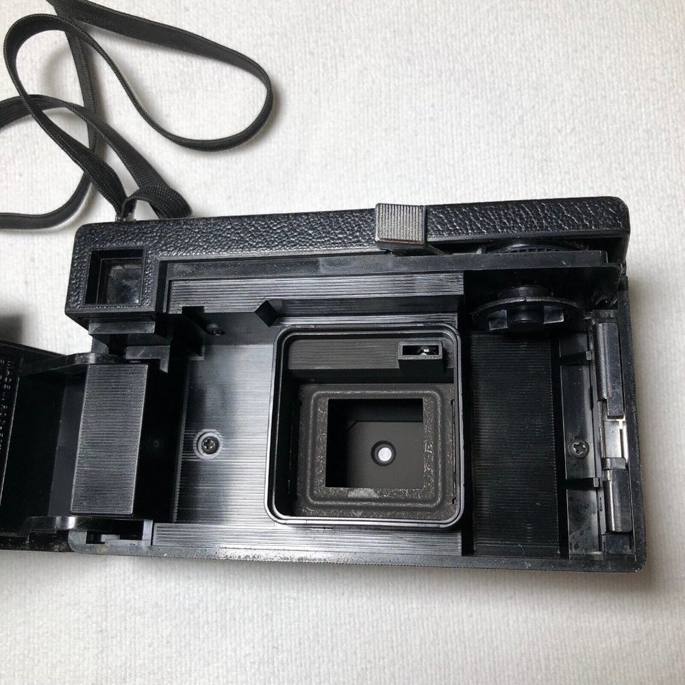 Vintage Kodak Instamatic X-15 Pocket Camera 1970-1976 - Picture 12 of 12